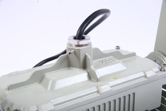 হাই লুমেন 50W 100W 150W 200W বহিরঙ্গন বিস্ফোরণ প্রতিরোধী জলরোধী LED বন্যা আলো পাঁচ বছরের ওয়ারেন্টি সহ