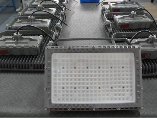 হাই লুমেন 50W 100W 150W 200W বহিরঙ্গন বিস্ফোরণ প্রতিরোধী জলরোধী LED বন্যা আলো পাঁচ বছরের ওয়ারেন্টি সহ
