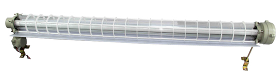 110lm/w বিস্ফোরণ প্রতিরোধী ফ্লুরোসেন্ট লাইট Exde IIC T6 Gb/Ex TD A21 IP66 T80C