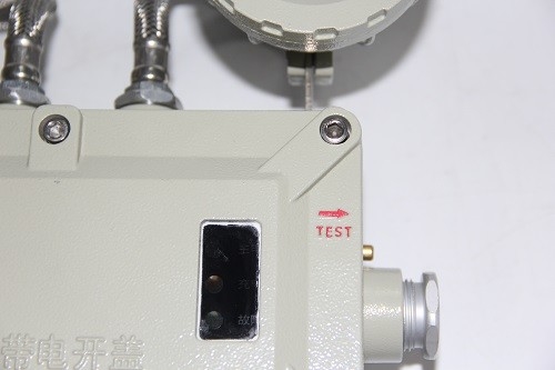 ওয়াল মাউন্ট 220v ডাবল হেড 90 মিনিট জরুরী সময় 20 * 3w বিস্ফোরণ প্রুফ LED জরুরী আগুনের আলো