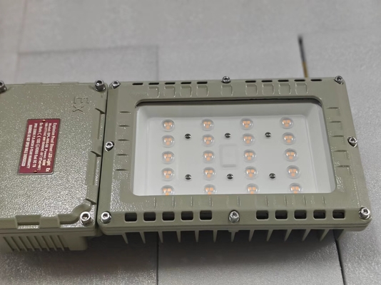 100W - 200W সিলিং এক্সপ্লোশন প্রুফ LED ফ্লাডলাইট IECEx ATEX CNEX সার্টিফাইড