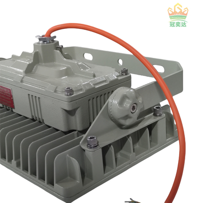 প্রিমিয়াম দক্ষতা 130lm / W নেতৃত্বাধীন এটেক্স ফ্লাডলাইট 100W 200W চরম শিল্প পরিবেশের জন্য