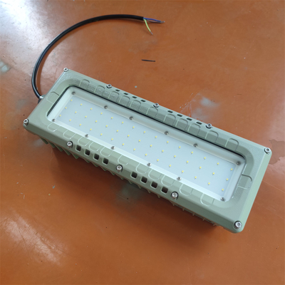 এক্স-প্রুফ LED লিনিয়ার লাইট ATEX IEC RoHS IP66 WF2 সামুদ্রিক গ্রেড অ্যালুমিনিয়াম 100lm/w 295v 80watt জোন 1 এর জন্য2,21,22