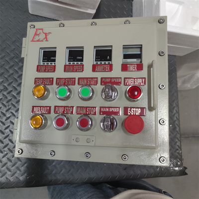 ATEX CNEX রেট Ex d Flameproof Panel Box Enclosure IP66 WF2 বিপজ্জনক এলাকার জন্য কাস্টমাইজড ক্যাবল এন্ট্রি 295Vac সহ