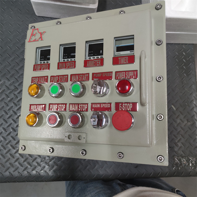 ATEX CNEX রেট Ex d Flameproof Panel Box Enclosure IP66 WF2 বিপজ্জনক এলাকার জন্য কাস্টমাইজড ক্যাবল এন্ট্রি 295Vac সহ