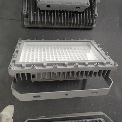 ATEX IECEx LED বিস্ফোরণ-প্রমাণিত আলো ফিক্সচার উচ্চ লুমেন 50W থেকে 250W