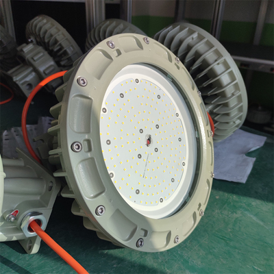 ATEX এক্স-প্রুফ নিরাপত্তা এলইডি আলো উচ্চ বে জলরোধী IECEx RoHS বিপজ্জনক রাসায়নিক শিল্পের জন্য সার্টিফাইড 3500lm 170W