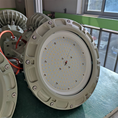 IECEx বিস্ফোরণ-প্রতিরোধী অ্যালুমিনিয়াম খাদ WF2 IP66 বিপজ্জনক জোনের জন্য বিস্ফোরণ-প্রতিরোধী ফ্লেমপ্রুফ LED লাইট ফিক্সচার 1 200 ওয়াট