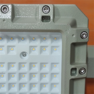 Ex d ATEX LED Explosion Proof Square Light 4000K ডিমমেবল 90-295V EPC ইন্ডাস্ট্রিয়াল লাইটিং এর জন্য IP66 সুরক্ষা সহ OEM 50-250 ওয়াট উপলব্ধ