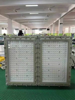 300-500 ওয়াট বিস্ফোরণ প্রতিরোধী বন্যা হালকা জলরোধী অ্যান্টি জারা 140lm / W 220v 380v