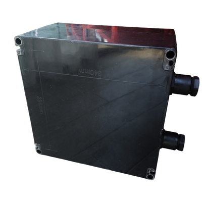 380V Flameproof Exproof GRP নিয়ন্ত্রণ স্টেশন CNEX ATEX অনুমোদিত সমগ্র প্লাস্টিক কাস্টমাইজযোগ্য ক্যাবল এন্ট্রি অফশোর অনশোর জোন1 জোন2 এর জন্য