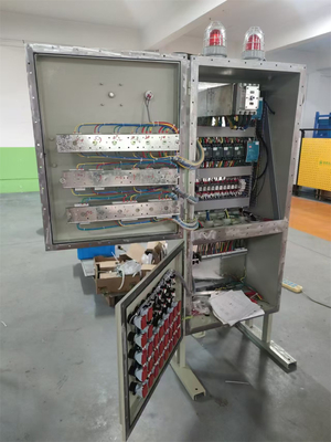 AC110/ 220/ 380/ 460v এক্সপ্রুফ ফ্লেমপ্রুফ ক্যাবিনেট বক্স মেরিন গ্রেড অ্যালুমিনিয়াম ডাব্লুএফ 2 আইপি 66 মেরিন গ্যাস অয়েল রাসায়নিক এলাকা জোন 1 জোন 21