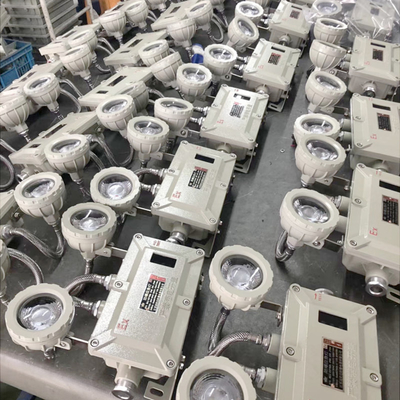 AC90-380V ভোল্টেজ এক্সপ্লোশন প্রুফ এলইডি ফ্লাড লাইট কাস্টমাইজযোগ্য বিকল্প এবং 150lm/w দক্ষতা