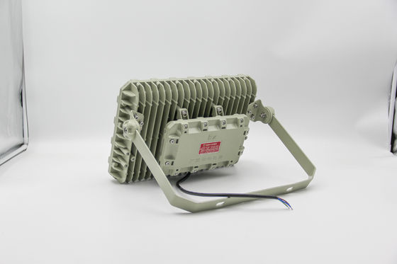 ফ্লেমপ্রুফ এলইডি ফ্লাড লাইট ∙ এনার্জি সাশ্রয়ী, আইপি৬৬ রেটিং