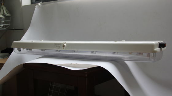 বিওয়াইএস সিরিজের বিস্ফোরণ প্রতিরোধী লিনিয়ার লাইট ট্রিপল সার্টিফিকেশন সহ ATEX/IECEx/CNEX অনুমোদিত বিপজ্জনক এলাকা এলইডি ফিক্সচার, আইপি 66 রেট, 5 বছরের ওয়ারেন্টি, কাস্টমাইজযোগ্য ওয়াট এবং আকার