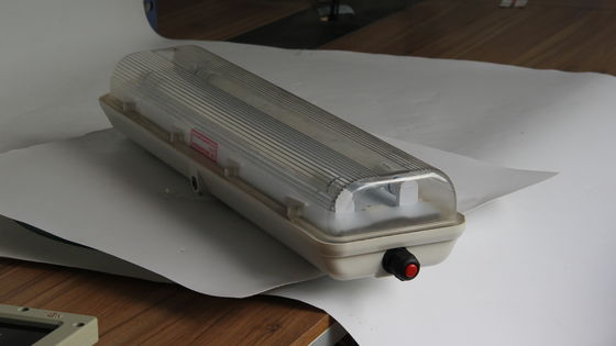 বিপজ্জনক অঞ্চলের জন্য তেল ও গ্যাস রাসায়নিক উদ্ভিদ খনির সামুদ্রিক সুবিধা বিস্ফোরণ প্রতিরোধী রৈখিক এলইডি আলো শিল্প গ্রেড আইপি 66 আলো শক্তি-কার্যকর নকশা হ্রাস করে টেকসই 0.6/1.2m ATEX/IECEx/CNEX