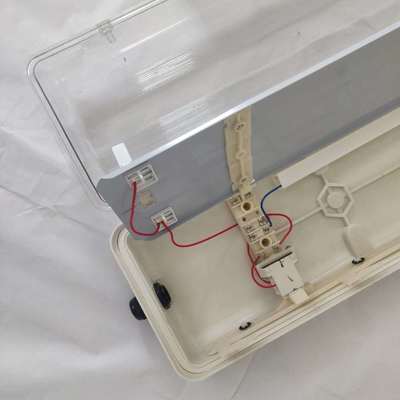 ATEX/IECEx/CNEX এক্সপ্লোশন প্রুফ লিনিয়ার এলইডি লাইট বিপজ্জনক অবস্থানের জন্য শিল্প গ্রেড আলোকসজ্জা, শক্তি দক্ষ, আইপি 66, কাস্টম শক্তি এবং রঙ তাপমাত্রা বিকল্প