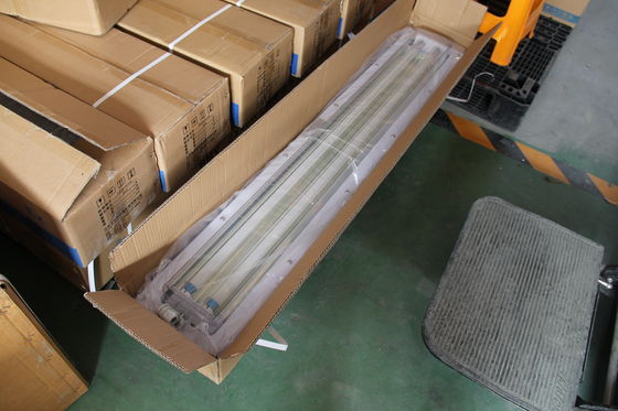 ATEX/IECEx/CNEX এক্সপ্লোশন প্রুফ লিনিয়ার এলইডি লাইট বিপজ্জনক অবস্থানের জন্য শিল্প গ্রেড আলোকসজ্জা, শক্তি দক্ষ, আইপি 66, কাস্টম শক্তি এবং রঙ তাপমাত্রা বিকল্প