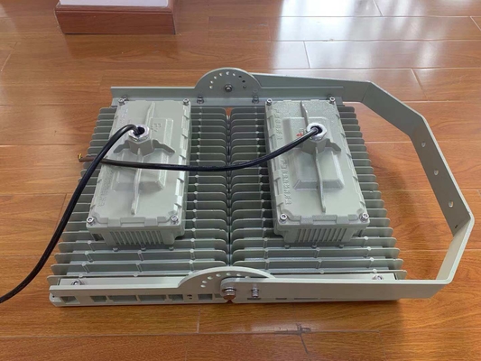 250W ATEX ফ্লেমপ্রুফ LED রাস্তার আলো | ঝুঁকিপূর্ণ শিল্পের জন্য দীর্ঘ জীবনকাল IECEx সার্টিফাইড আলো