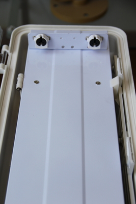 ATEX/IECEx/CNEX অনুমোদিত বিপদজনক এলাকার LED ফিক্সচার, IP66 রেটযুক্ত, 5-বছরের ওয়ারেন্টি, কাস্টমাইজযোগ্য ওয়াটেজ এবং আকারের টেকসই BYS সিরিজ বিস্ফোরণ প্রমাণ লিনিয়ার লাইট, ট্রিপল সার্টিফিকেশন সহ