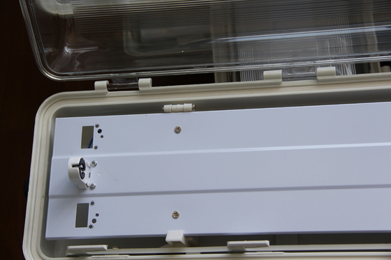 ATEX/IECEx/CNEX অনুমোদিত বিপদজনক এলাকার LED ফিক্সচার, IP66 রেটযুক্ত, 5-বছরের ওয়ারেন্টি, কাস্টমাইজযোগ্য ওয়াটেজ এবং আকারের টেকসই BYS সিরিজ বিস্ফোরণ প্রমাণ লিনিয়ার লাইট, ট্রিপল সার্টিফিকেশন সহ