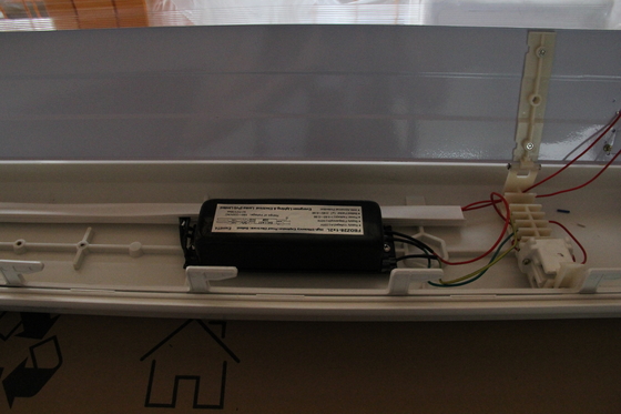 ATEX/IECEx/CNEX অনুমোদিত বিপদজনক এলাকার LED ফিক্সচার, IP66 রেটযুক্ত, 5-বছরের ওয়ারেন্টি, কাস্টমাইজযোগ্য ওয়াটেজ এবং আকারের টেকসই BYS সিরিজ বিস্ফোরণ প্রমাণ লিনিয়ার লাইট, ট্রিপল সার্টিফিকেশন সহ