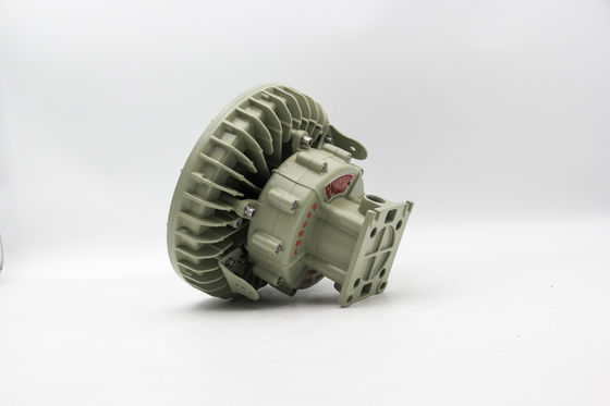 কর্মশালা ও গ্যাস স্টেশন এলাকার জন্য IECEx অনুমোদন সহ শক্তি সাশ্রয়ী 100W 150W 200W LED উচ্চ মস্তুল আলো