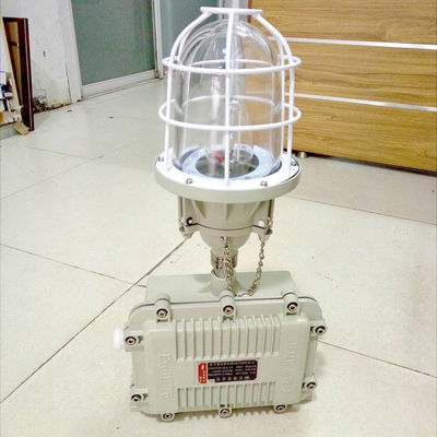 ডাই-কাস্টিং অ্যালুমিনিয়াম বিস্ফোরণ প্রমাণ HID আলো IP65 রেট করা হয়েছে চরম তাপমাত্রা মাইনাস 40 থেকে 50 ডিগ্রি সেলসিয়াসের জন্য ডিজাইন করা হয়েছে