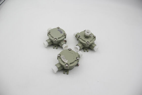 কাস্টম এনক্লোজার IP66 জলরোধী ATEX জংশন বক্স এনক্লোজার শিখা প্রতিরোধক পাওয়ার 220V/380V ঢালাই অ্যালুমিনিয়াম জংশন বক্স