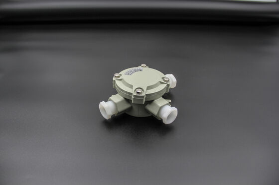 IP66 কাস্ট অ্যালুমিনিয়াম ওয়াটারপ্রুফ 220V/380VAC 1-5Way বিস্ফোরণ প্রুফ জংশন বক্স গুদাম শিল্প বিপজ্জনক এলাকার জন্য