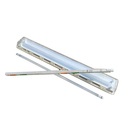 1200 মিমি দৈর্ঘ্য 18W 100lm / W দক্ষতা বিস্ফোরণ প্রতিরোধী শিল্প এলাকা এবং রাসায়নিক শিল্পের জন্য নেতৃত্বাধীন রৈখিক আলো