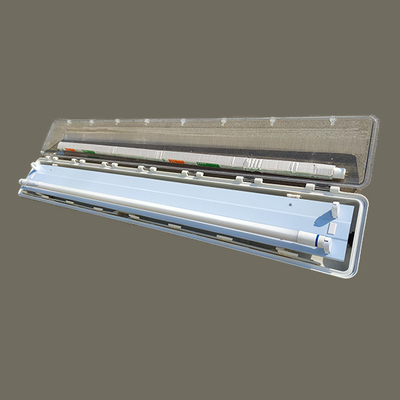 IP66 LED লিনিয়ার বিস্ফোরণ প্রমাণ আলো 220V T5 T8 টিউব ATEX বিপজ্জনক এলাকার জন্য সার্টিফাইড