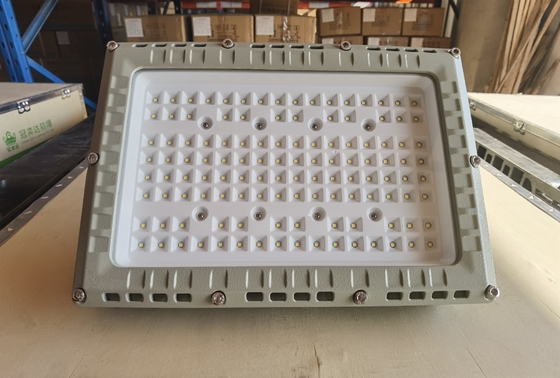 150W Ip66 এবং 130lumen / ওয়াট বিস্ফোরণ প্রতিরোধী এলইডি বন্যা আলো জোন1,2&amp; জোন21 এর জন্য,22